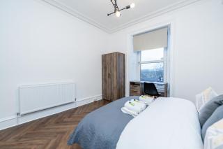 Vacant Nests The Urquhart wifi - 1