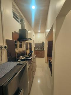 Rün Lirak, Lovely Home - 4