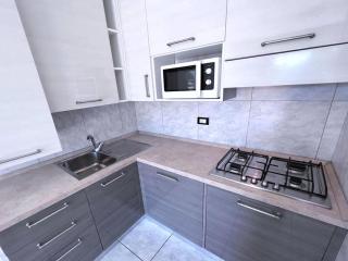 Modern stay by beach and shops - 6