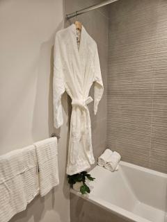 VIP apartment with Ferrari, Golf and Sea view - 8