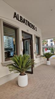 VIP apartment with Ferrari, Golf and Sea view - 6