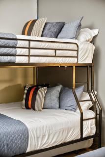 Industrial Flat, Pool, Gym, Game & Movie rooms, Free Valet, Downtown Dallas - 6