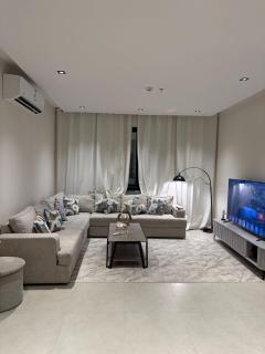 شقة بطابع فندقي ودفء منزلي غرفتين او ثلاث غرف وصاله - 7