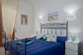 Bright home with large terrace, near Florence - 5