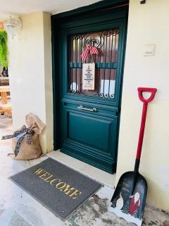 Airport Cottage House - 4