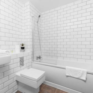 City Centre Modern Apartment - JQ - 2 Bedrooms 205H - 1