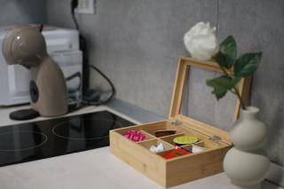 Velaris Downtown Retreat - 4