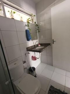 Quarto com banheiro privativo perto da praia - 6