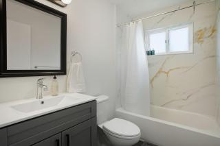 Modern 2BR Unit with Covered Parking in Santa Clara apts - 7