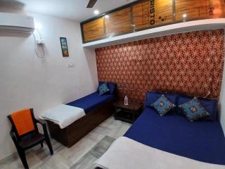 Kashvi Home Stay - 2