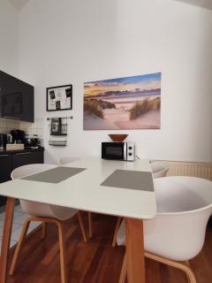 Schickes Studioapartment mit Balkon - 2