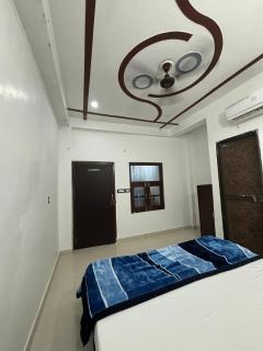 Shree Balaji home stay Ayodhya - 3
