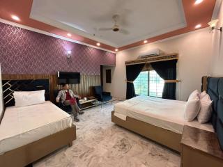 Vista Lodge Guest House - 2