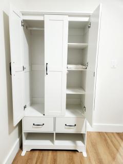 Cozy 2BR in Newark for Families, Work & Long Stays - 5