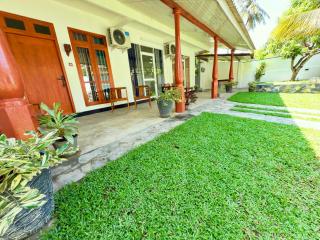 Devon Surf . Inn - Hiriketiya - 7