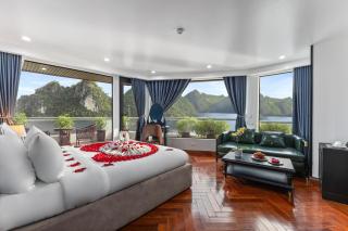 Aqua Luxury Cruise by AHG - 6