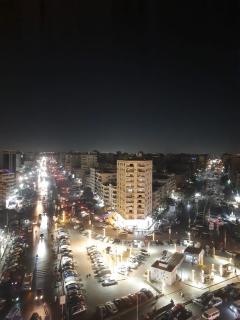 Cozy apartment by subway - 8