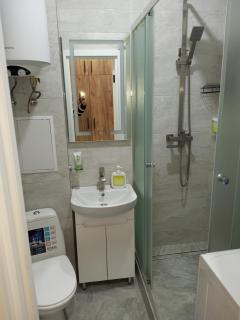 Апартаменти,площа соборна14 - 8