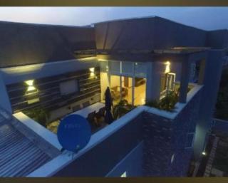 Suris Hospitality - 4