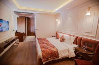 Hotel G L Suites, A Block road no 4 street no 12 mahipalpur - 6