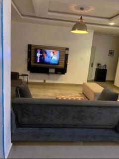 Suris Hospitality - 5