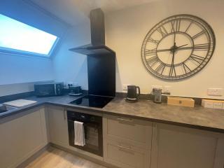 Adalienes Retreat Flat 3 - 5