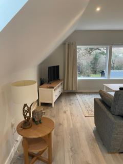 Adalienes Retreat Flat 3 - 8