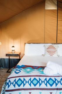 Outstanding Safari Tent with Fire Pit and Nice Sights in North Woodstock, New Hampshire - 6