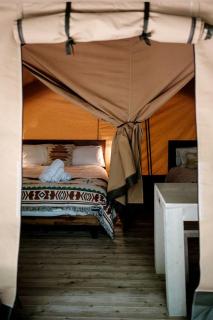 Lakefront Safari Tent with Fire Pit and Sauna in North Woodstock, New Hampshire - 9