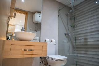 Calm Cozy Blue Loft Modern Stay - 6