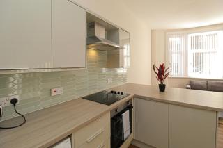 Glasgow South Apartment - 2