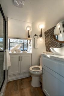 Modern Airstream Stay in Downtown Prescott AZ Near Whiskey Row - 4