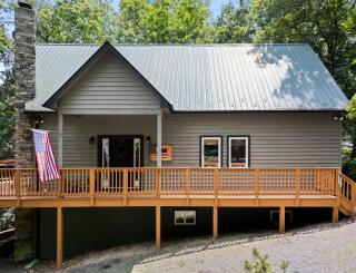 Rustic A-Frame Chalet with Hot Tub & Scenic Views in Mount Jackson, Virginia - 9