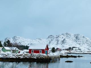 House by the sea, Ballstad Lofoten - 9