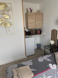 Petit studio attenant à la maison - 8