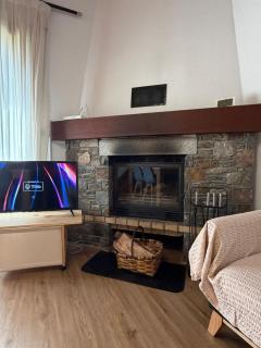 CAL QuEROL PALAU-xemeneia-parquing-futbol i tennis - 5