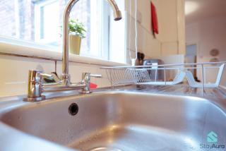 Beautiful 3 Bed in Gateshead - Free Parking & Sleeps 9 - 4