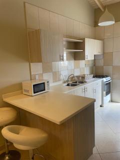 Charming 3-Bedroom Apartment with Modern Comforts A1 - Willemstad - 5