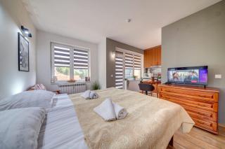 Forestside Stay at Stream Resort - 1