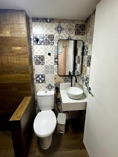 3 quartos e 2 suites, Alto Padrao, na Ponta Verde, 270m da Praia - 5