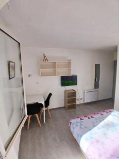 Apartment Near Center - 8