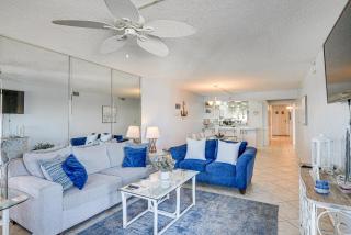 Regency Towers PCB Condo Beach Access and 2 Pools - 6