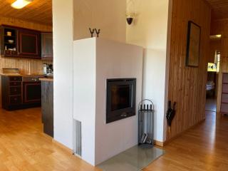 Cozy 3-Bedroom Apartment Near Beitostølen Ski - 2