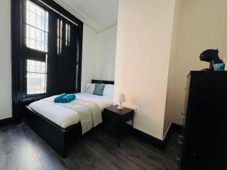 Pembroke Place Private Room 12A - 8