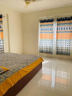 Premium Lakeview Escape Stylish Modern Apartment In Uttara - 7