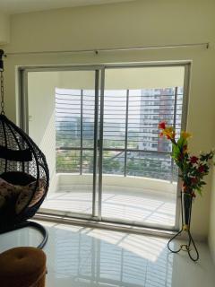 Premium Lakeview Escape Stylish Modern Apartment In Uttara - 1