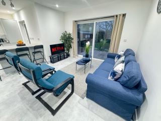 Last Min Offer Weekend Modern Sleeps 10 Driveway FastWiFi - 6