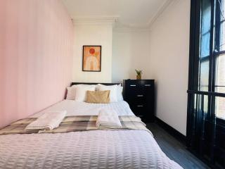 Pembroke Place Private Room 12B - 9