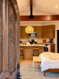 Chumash Chapel - Luxury Historic Ojai Villa - 9