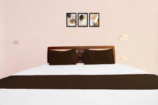 Hotel O VLA Luxury Hotel & Restaurant - 2